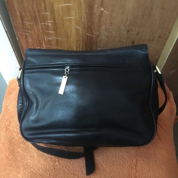 Ladies shoulder bag, Navy by Valerie Stevens - Picture 2 of 3